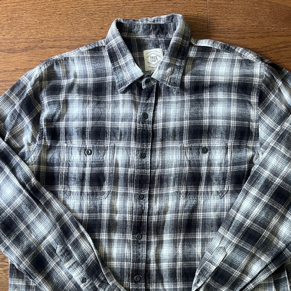 True Craft Flannel Plaid Button-Up Shirt.